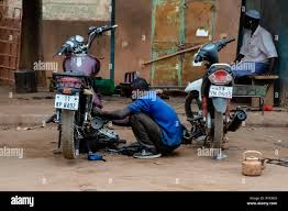 picha ya mada - Motorcycle Repair